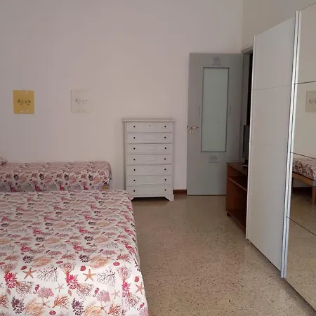 Casa Chiara 게스트하우스 SantʼAntìoco